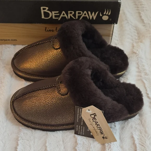 New Sheepskin Lined BearPaw Bronze & Chocolate Brown Slippers - Picture 5 of 10